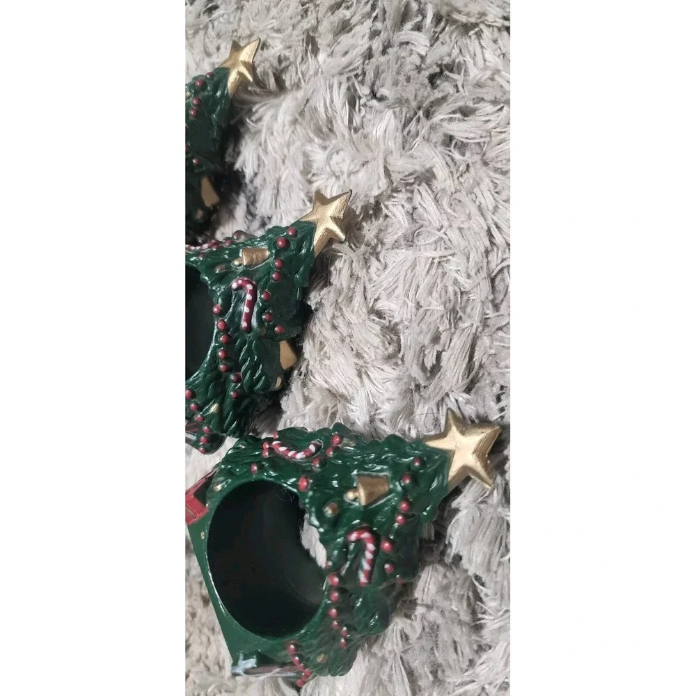 Set Of 9 Christmas Napkin Rings Green Tree  Plastic Marked Reed Star Top Vintage